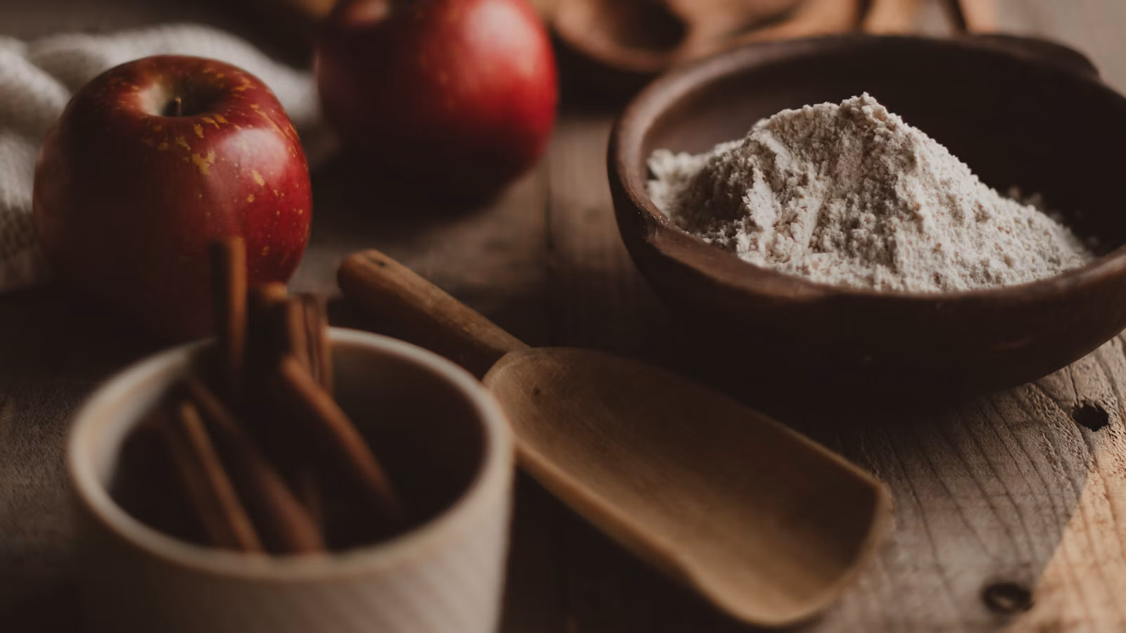Close view of a baked apple dessert with crumb topping
