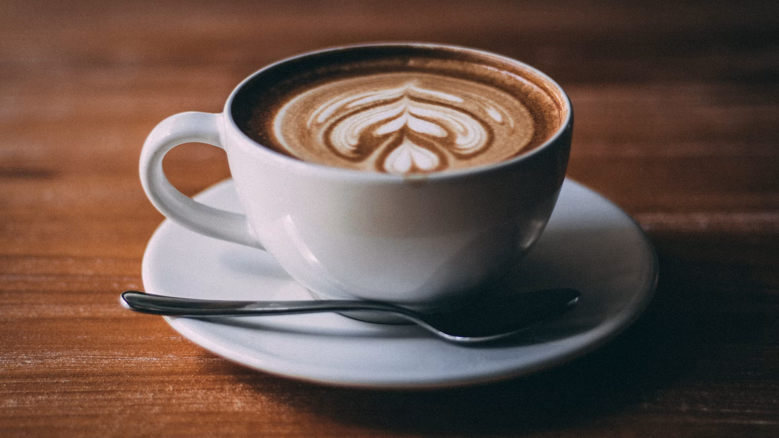 Cappuccino foam shown for a cappuccino vs latte comparison