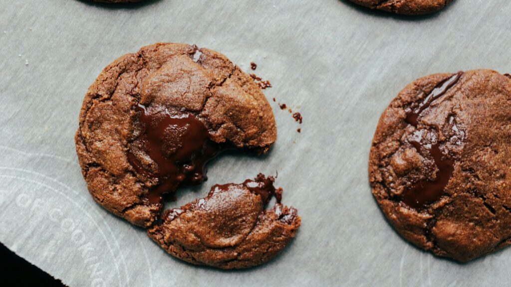 Dark chocolate cookies