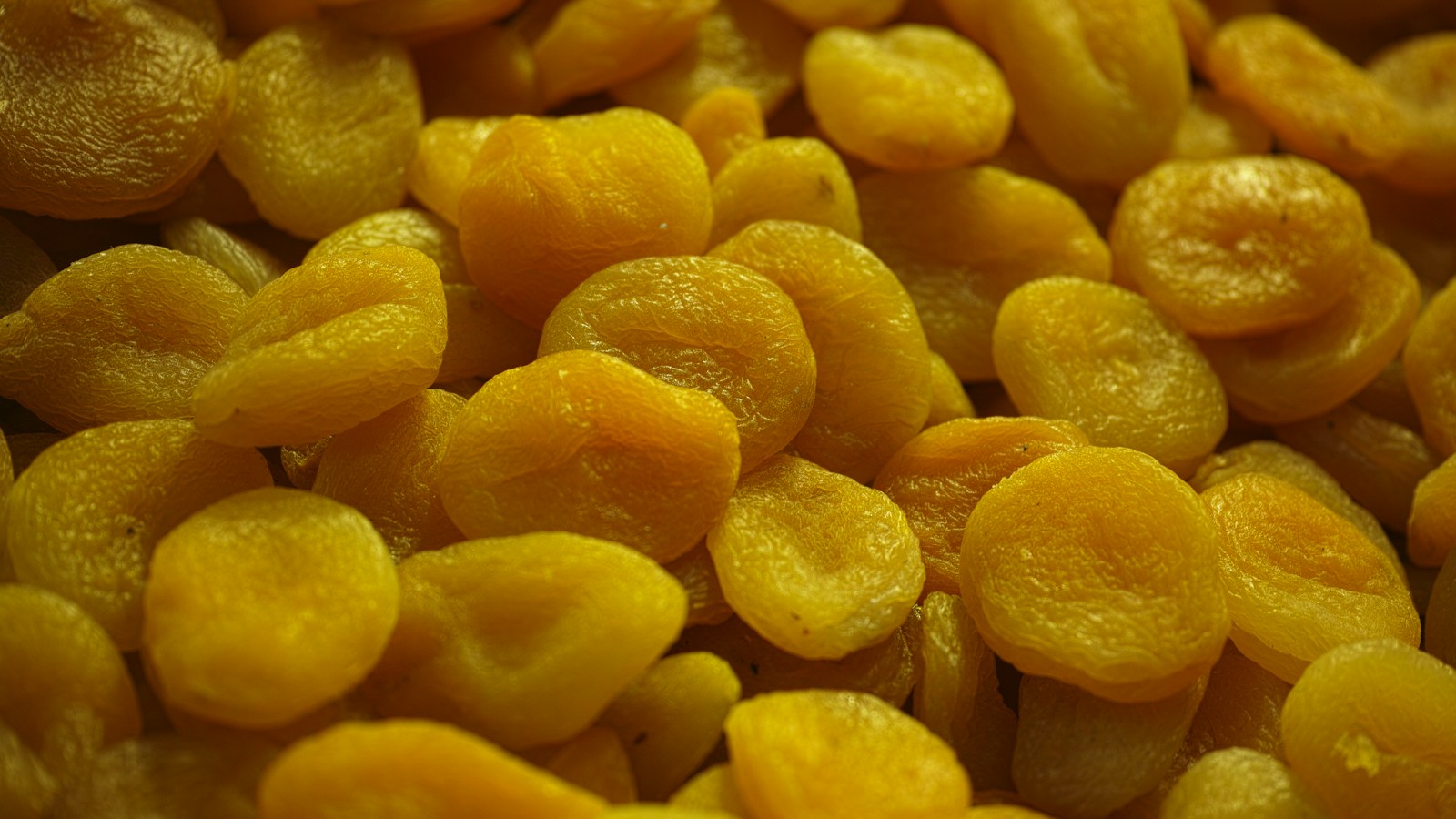Dried apricots